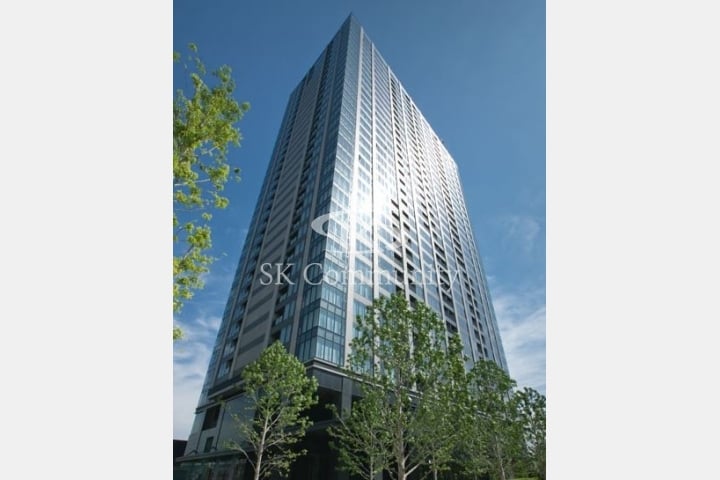 シティタワー有明(江東区・33階建タワーマンション)