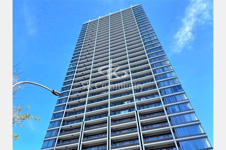 グローバルフロントタワー（港区・34階建タワーマンション）