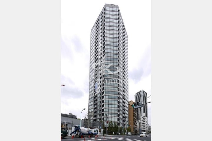 パークタワー上野池之端(台東区・30階建タワーマンション)