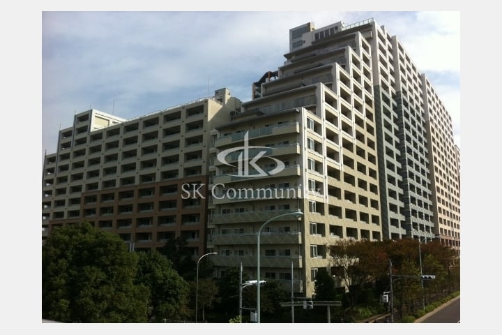 グランエスタ（江東区・20階建タワーマンション）